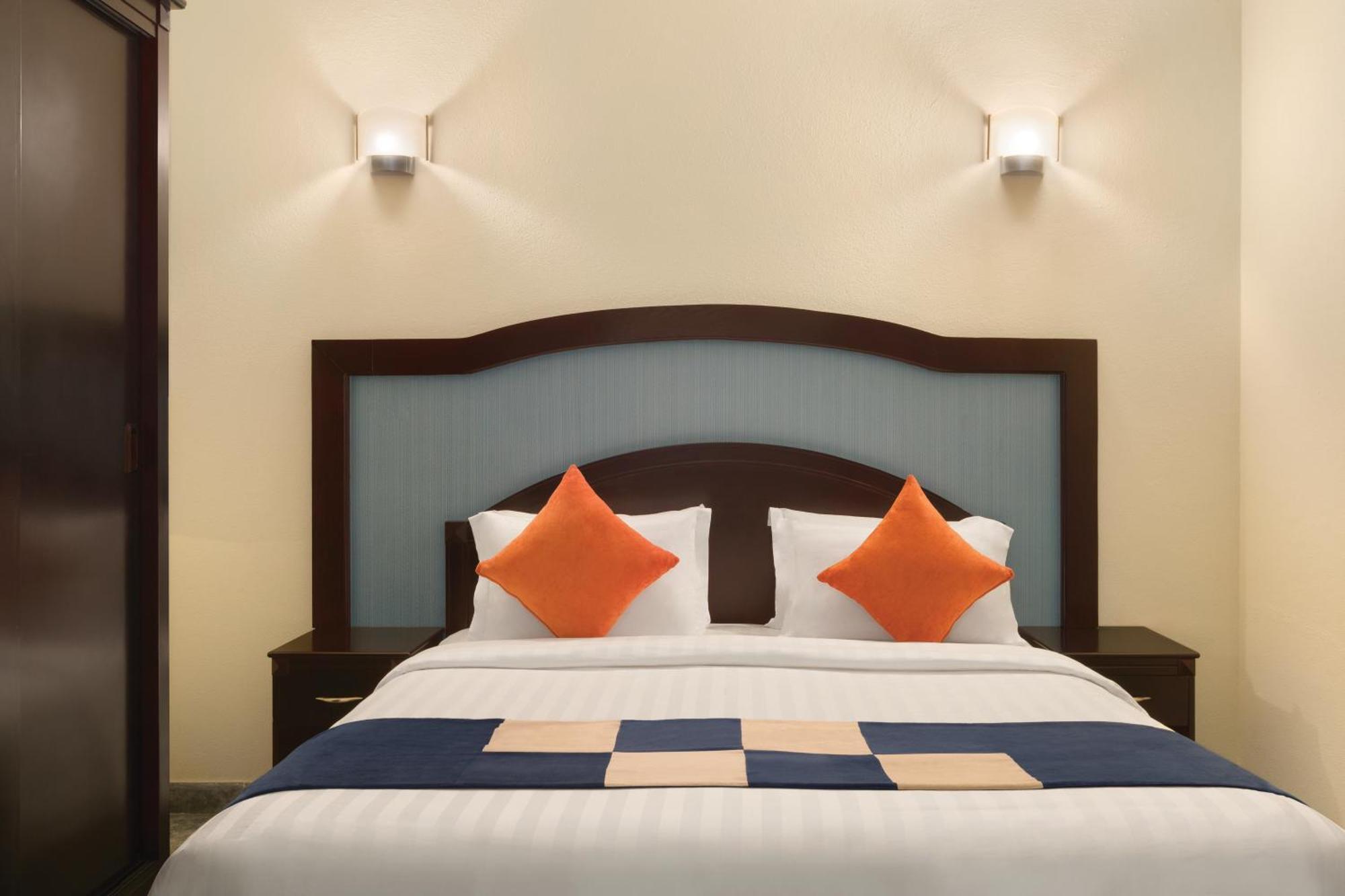 Duplex Room One King Bed One Twin Bed Non-Smoking,1330164722:JPEG